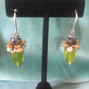 Beautiful Green Crystal Drop Earring,NWT